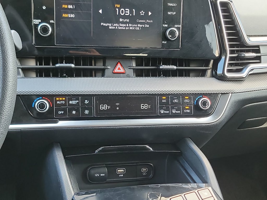 Thumbnail: 2023 Kia Sportage - 25