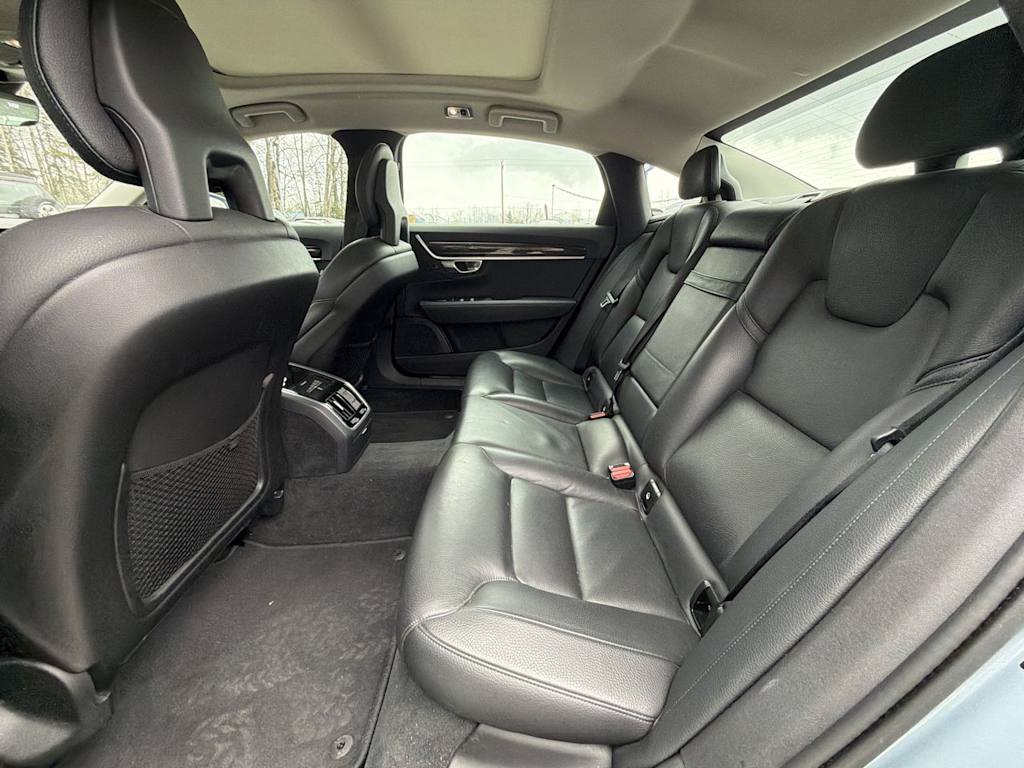 Thumbnail: 2018 Volvo S90 - 11