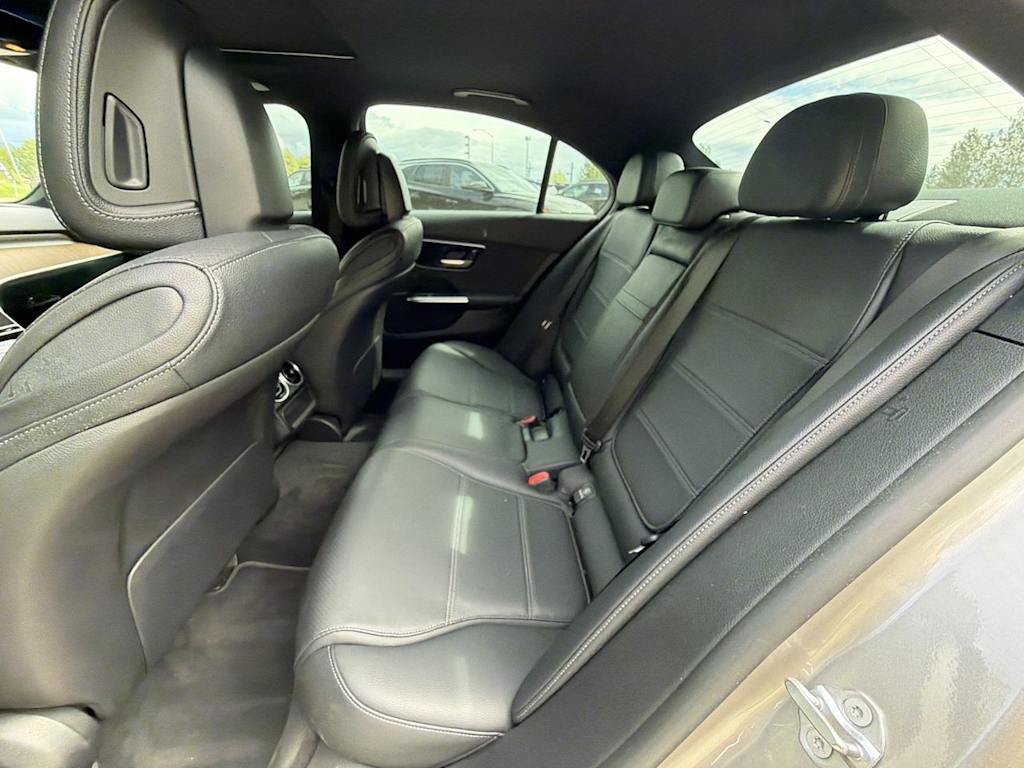 Thumbnail: 2022 Mercedes-Benz C-Class - 11