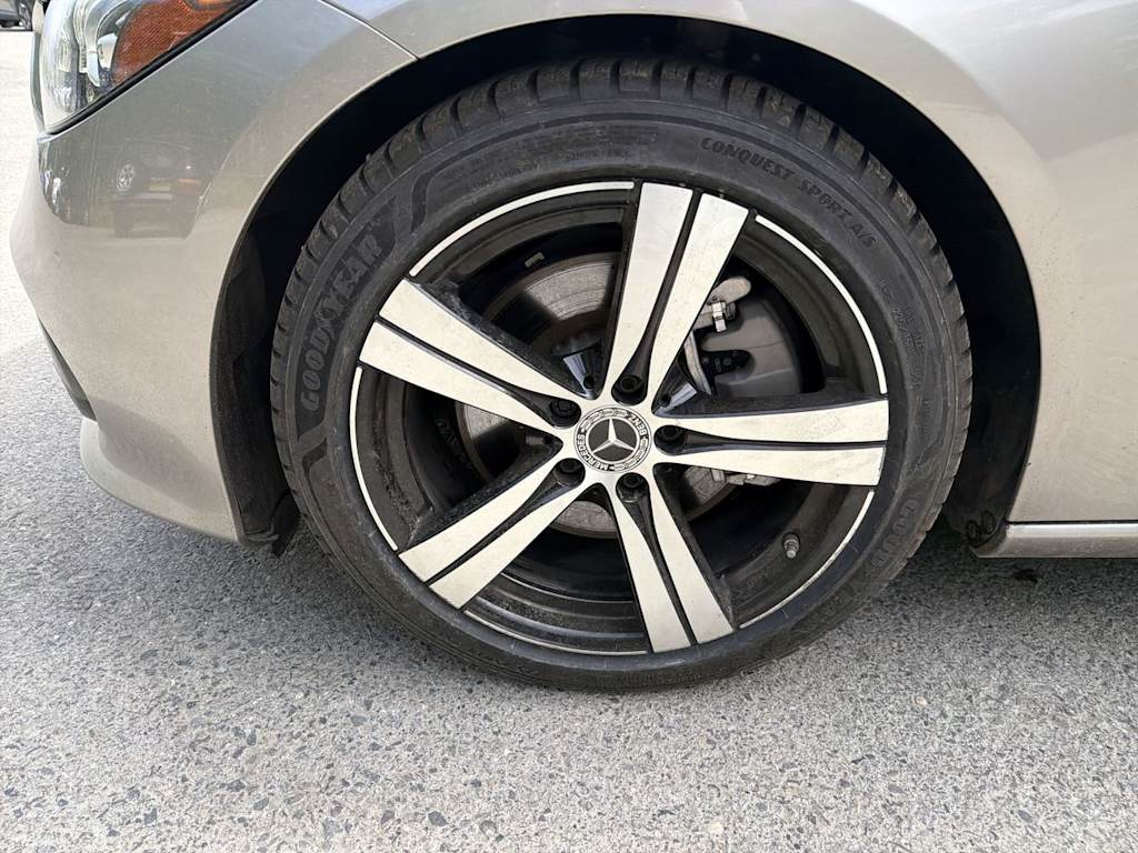 Thumbnail: 2022 Mercedes-Benz C-Class - 7
