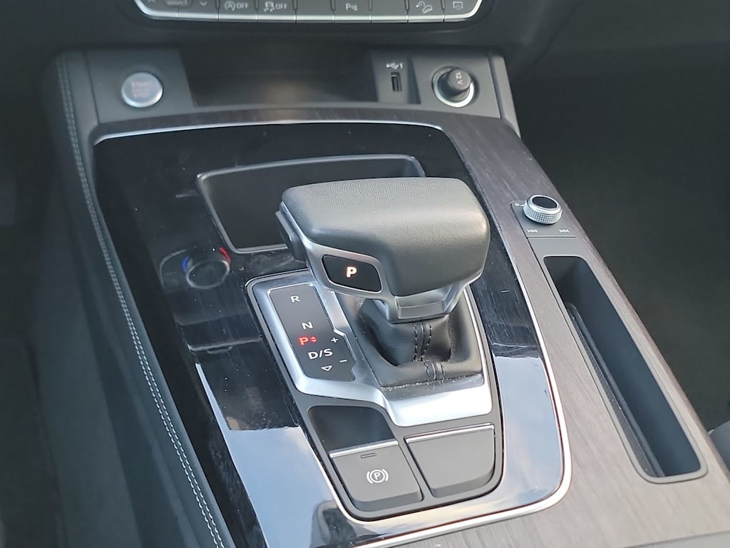 Thumbnail: 2024 Audi Q5 - 14