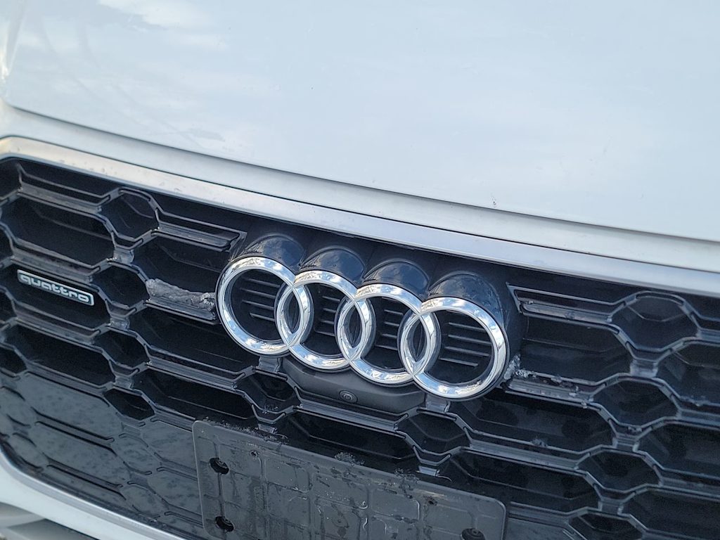 Thumbnail: 2024 Audi Q5 - 7