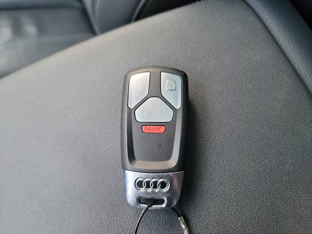 Thumbnail: 2024 Audi Q5 - 17