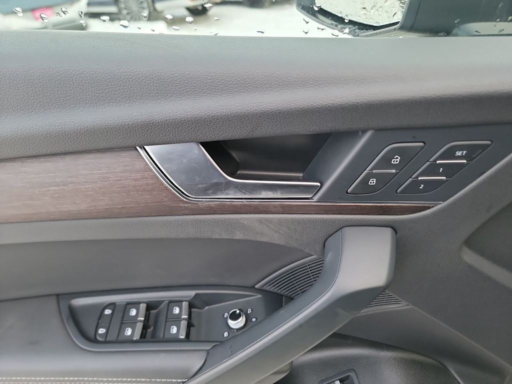 Thumbnail: 2024 Audi Q5 - 23