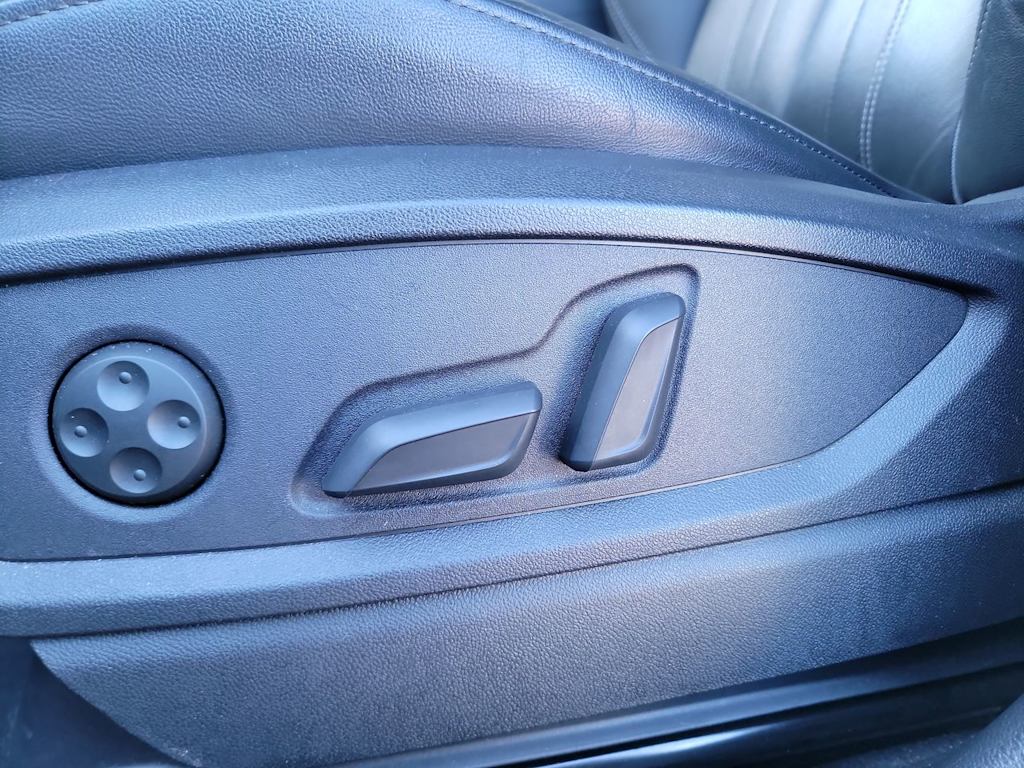 Thumbnail: 2024 Audi Q5 - 24