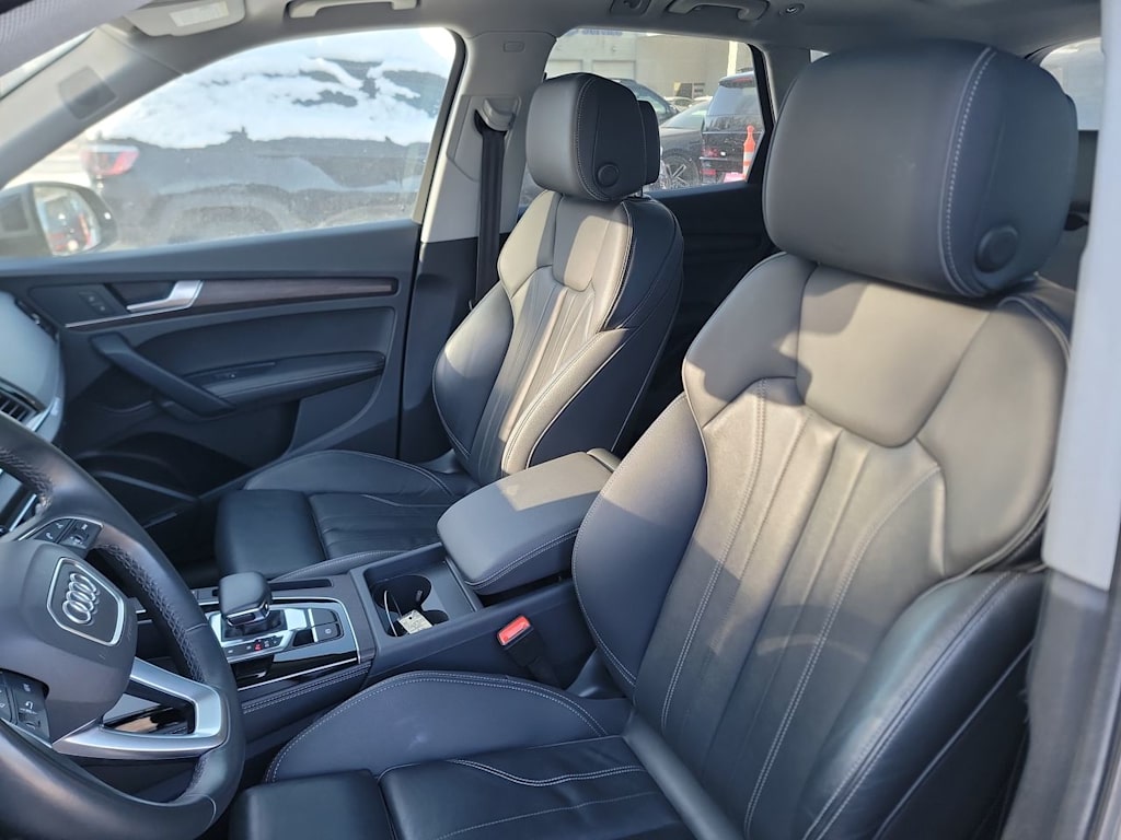 Thumbnail: 2024 Audi Q5 - 10