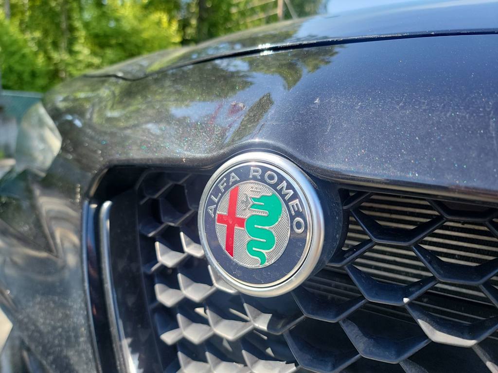 Thumbnail: 2023 Alfa Romeo Giulia - 7