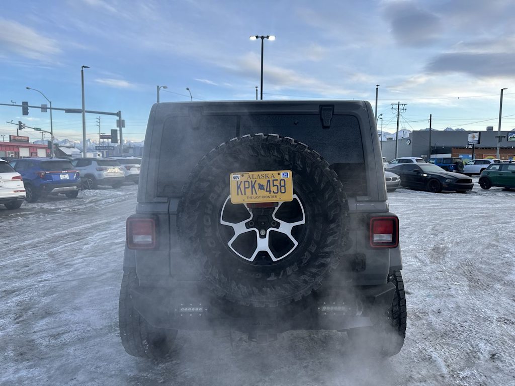 Thumbnail: 2022 Jeep Wrangler - 10