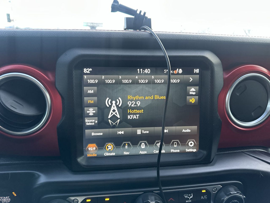 Thumbnail: 2022 Jeep Wrangler - 7