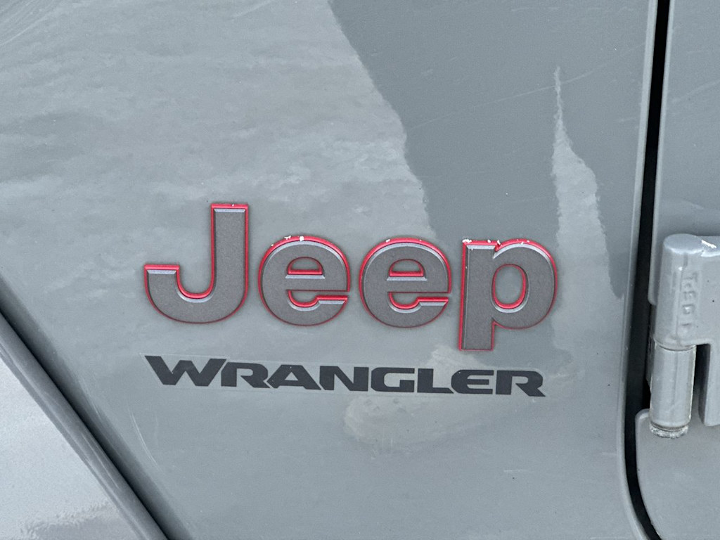 Thumbnail: 2022 Jeep Wrangler - 21