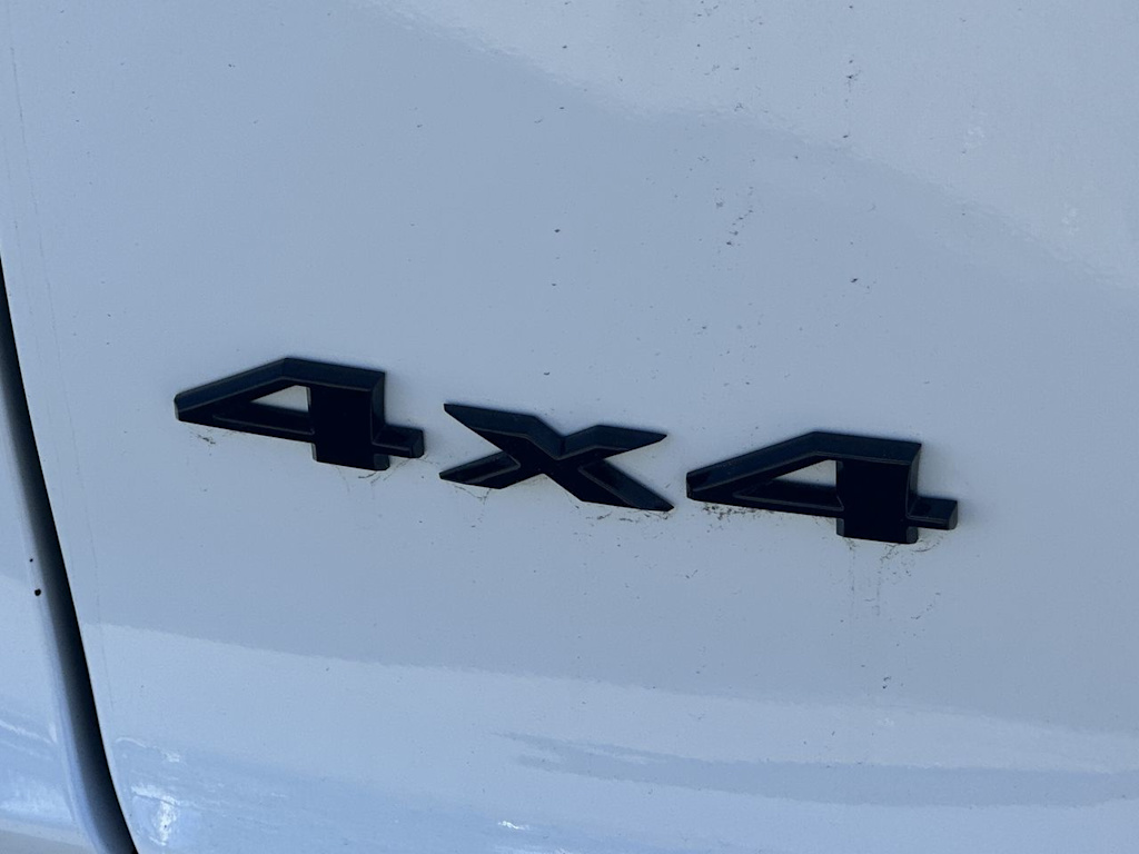 Thumbnail: 2023 Jeep Cherokee - 4
