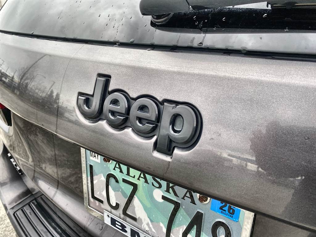 Thumbnail: 2020 Jeep Grand Cherokee - 4