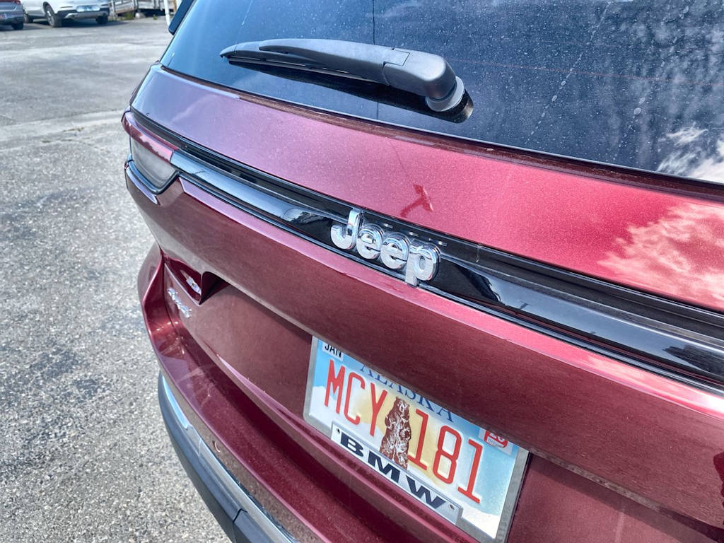 Thumbnail: 2024 Jeep Grand Cherokee - 3