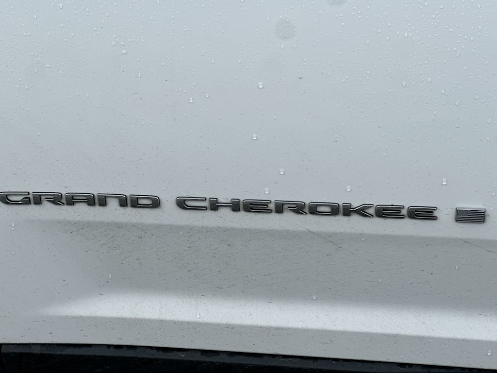 Thumbnail: 2023 Jeep Grand Cherokee - 26