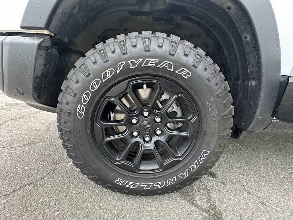 Thumbnail: 2025 RAM 1500 - 5
