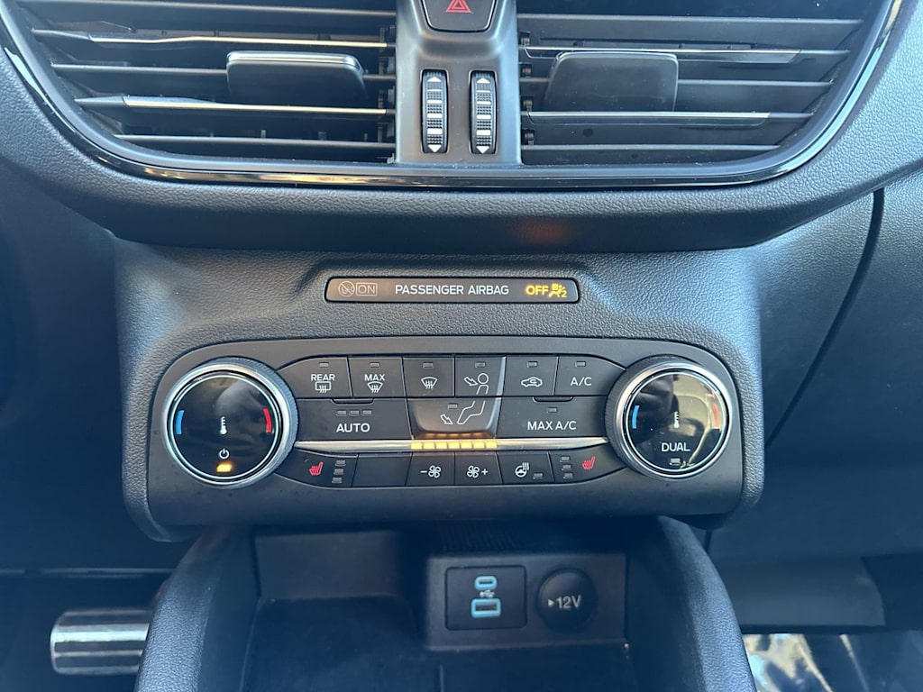 Thumbnail: 2023 Ford Escape - 19