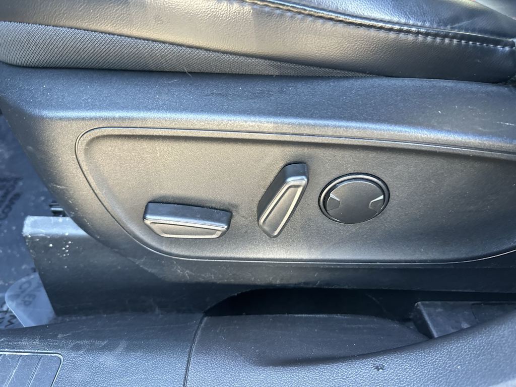 Thumbnail: 2023 Ford Escape - 15