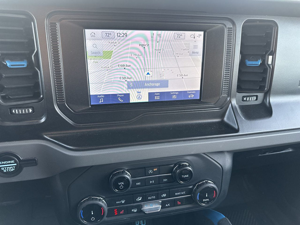 Thumbnail: 2022 Ford Bronco - 20