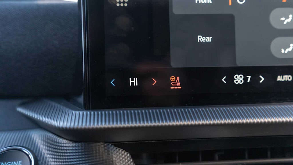 Thumbnail: 2025 Ford Explorer - 15