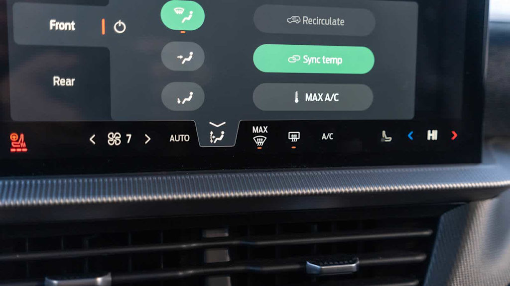 Thumbnail: 2025 Ford Explorer - 75