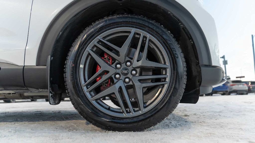 Thumbnail: 2025 Ford Explorer - 7