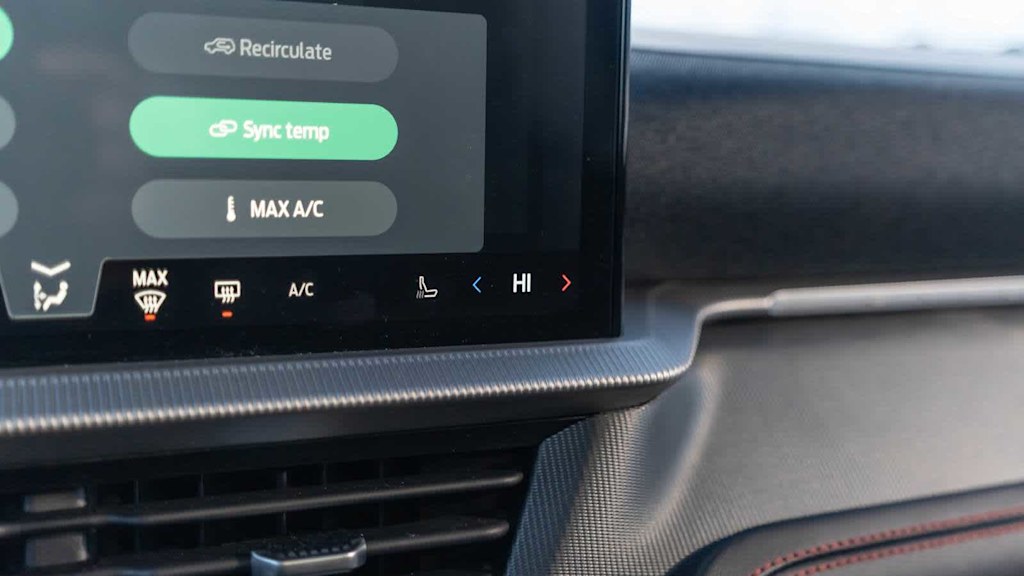 Thumbnail: 2025 Ford Explorer - 76