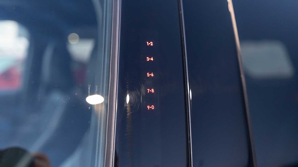 Thumbnail: 2025 Ford Explorer - 49