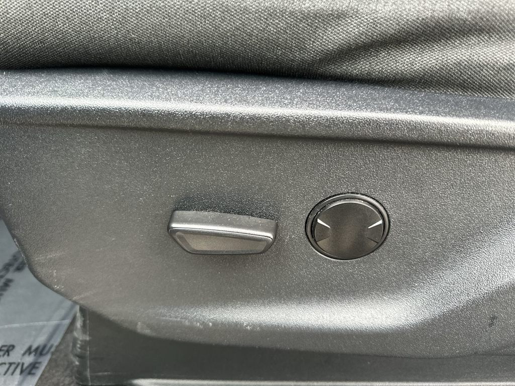 Thumbnail: 2023 Ford F-150 - 14