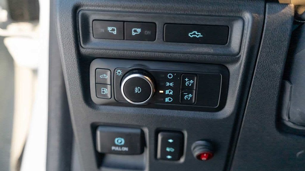 Thumbnail: 2022 Ford F-150 - 75