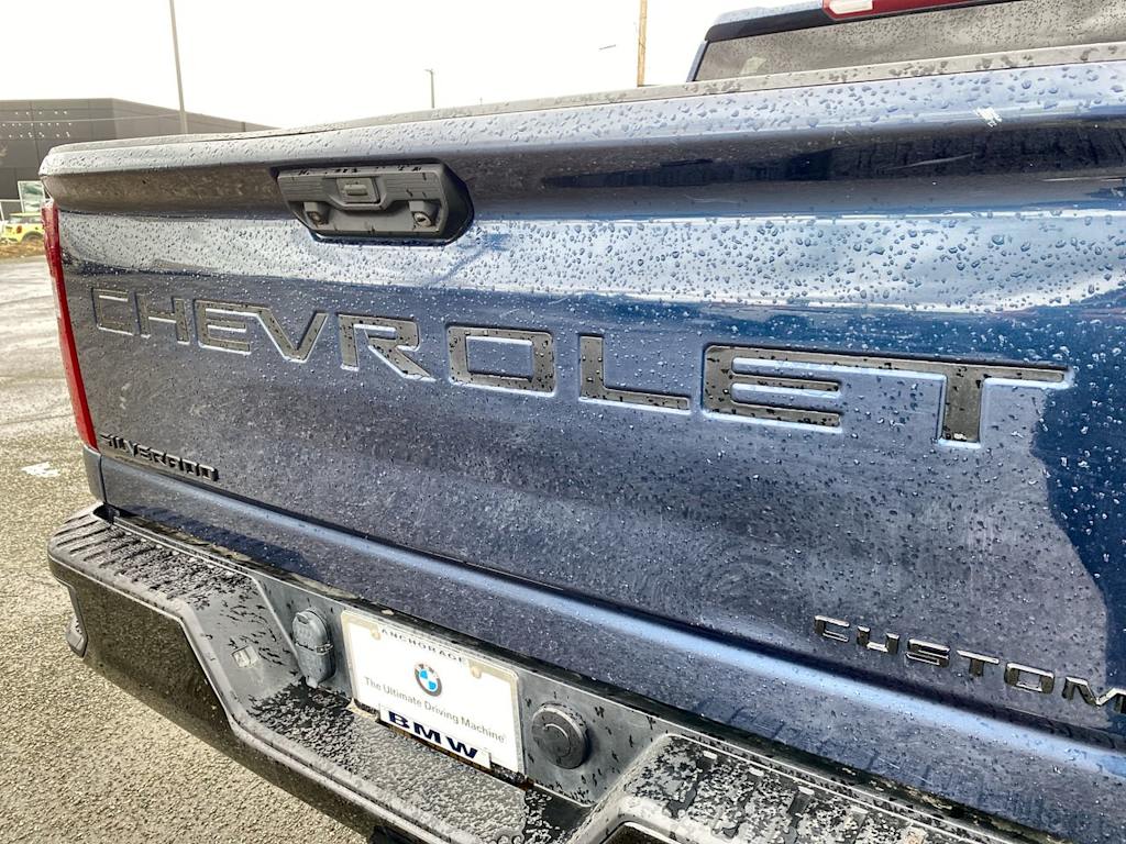 Thumbnail: 2022 Chevrolet Silverado 2500 - 4