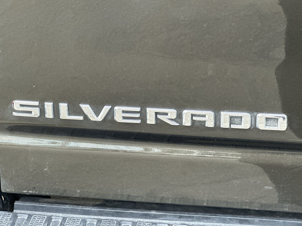 Thumbnail: 2022 Chevrolet Silverado 2500 - 23