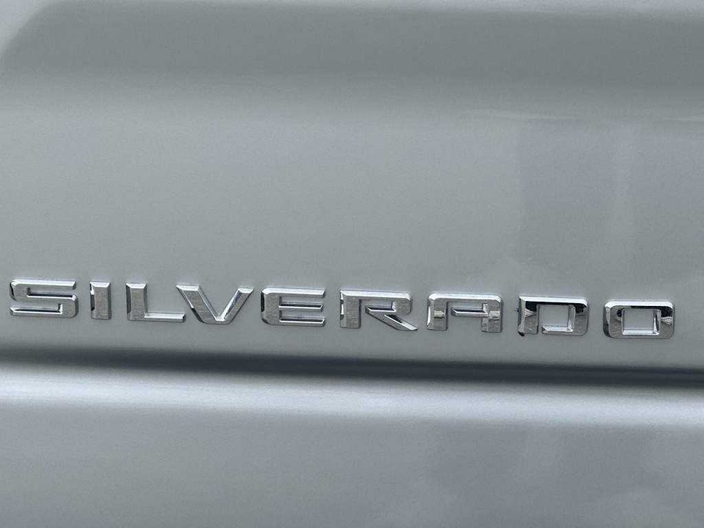 Thumbnail: 2021 Chevrolet Silverado 1500 - 23