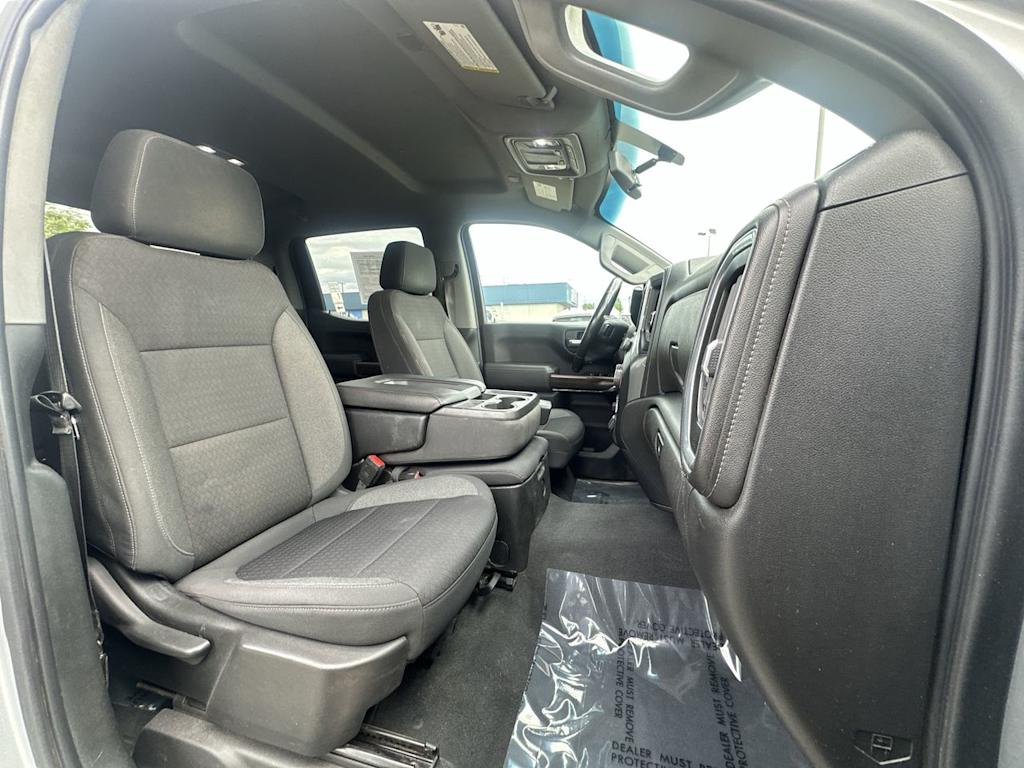 Thumbnail: 2021 Chevrolet Silverado 1500 - 21