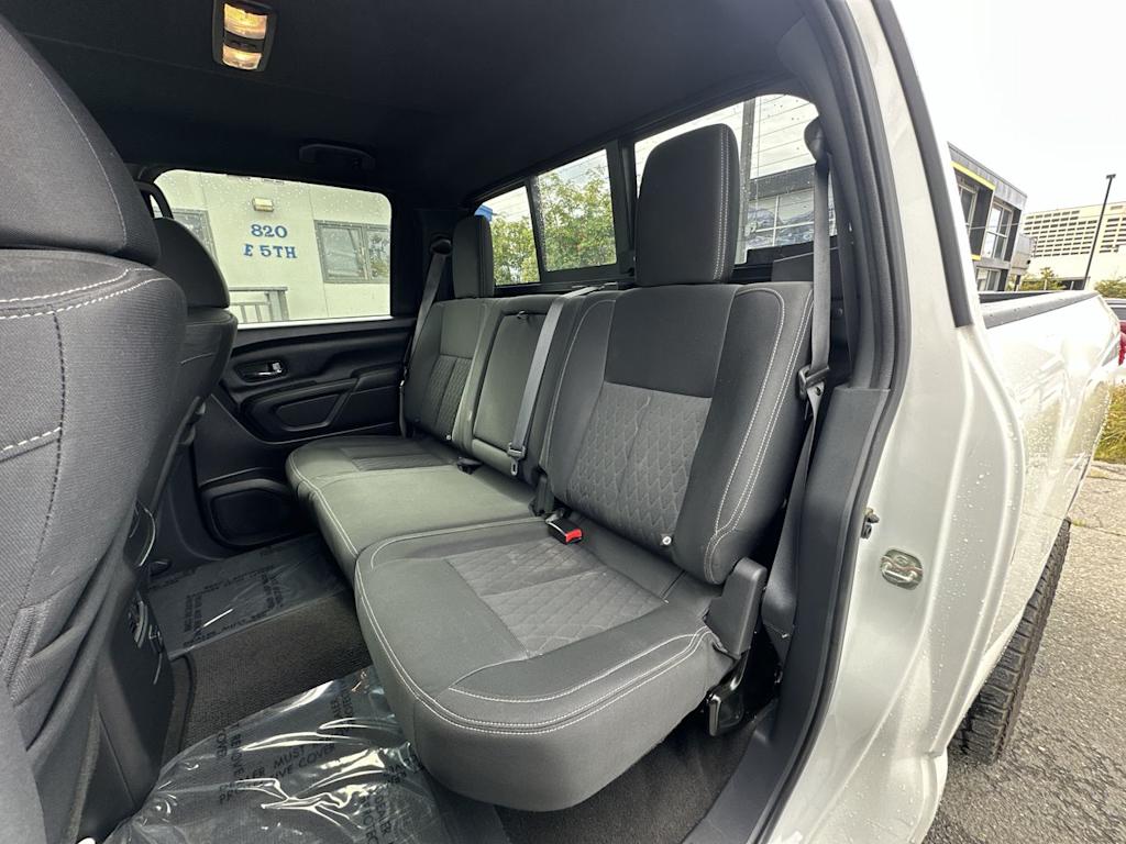 Thumbnail: 2018 Nissan Titan - 8