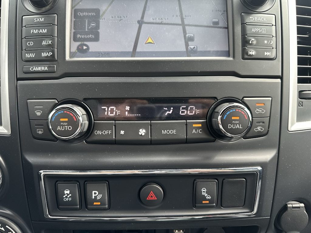 Thumbnail: 2018 Nissan Titan - 18