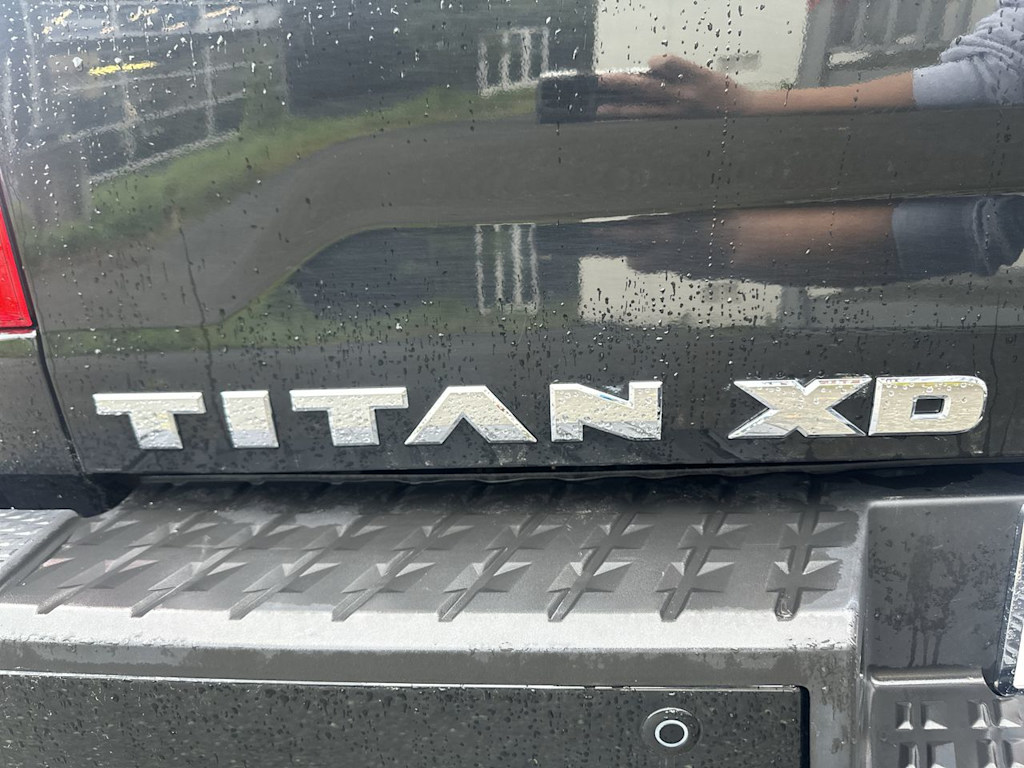 Thumbnail: 2018 Nissan Titan - 23