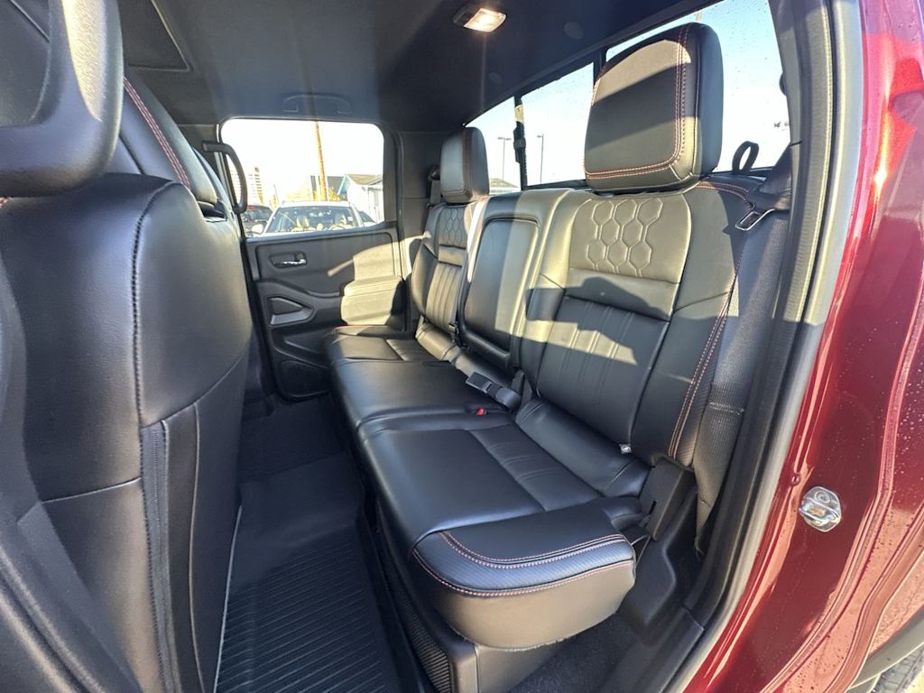Thumbnail: 2023 Nissan Frontier - 8