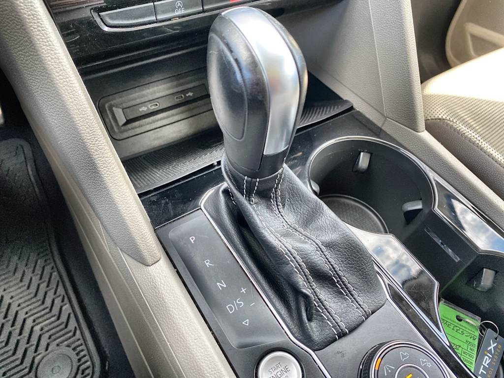 Thumbnail: 2021 Volkswagen Atlas - 26