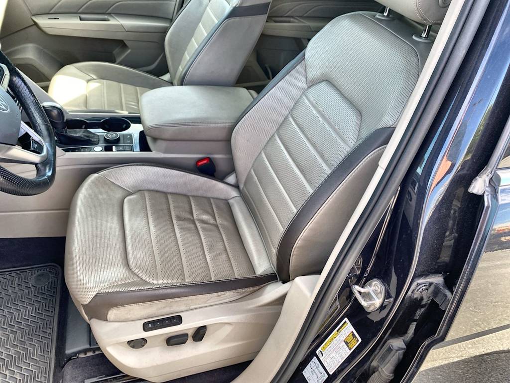 Thumbnail: 2021 Volkswagen Atlas - 8