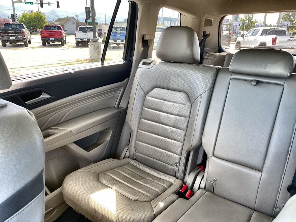 Thumbnail: 2021 Volkswagen Atlas - 10