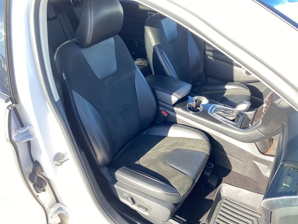 Thumbnail: 2015 Ford Edge - 28