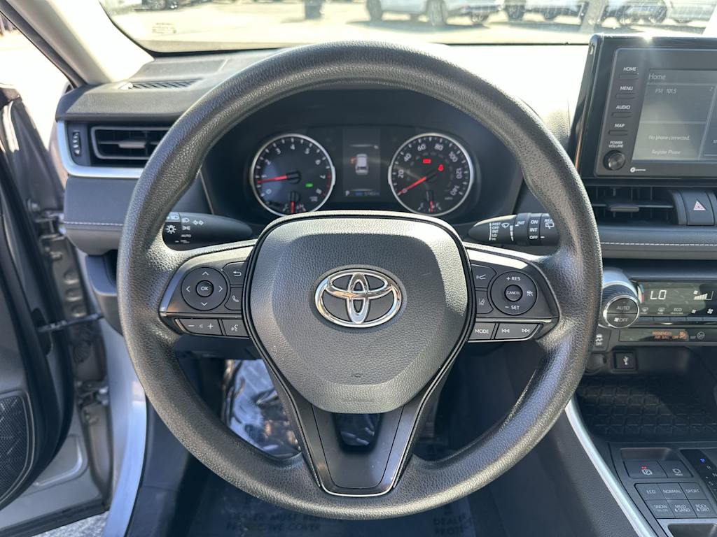 Thumbnail: 2022 Toyota RAV4 - 2