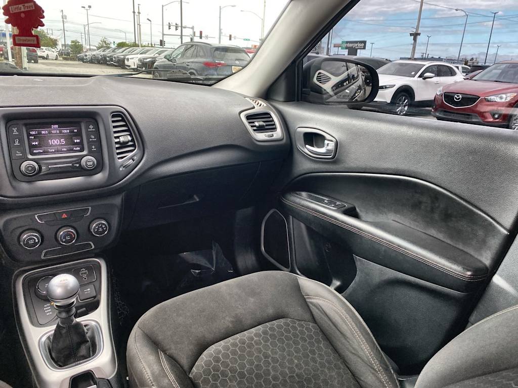 Thumbnail: 2018 Jeep Compass - 7