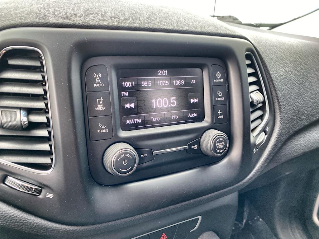 Thumbnail: 2018 Jeep Compass - 13
