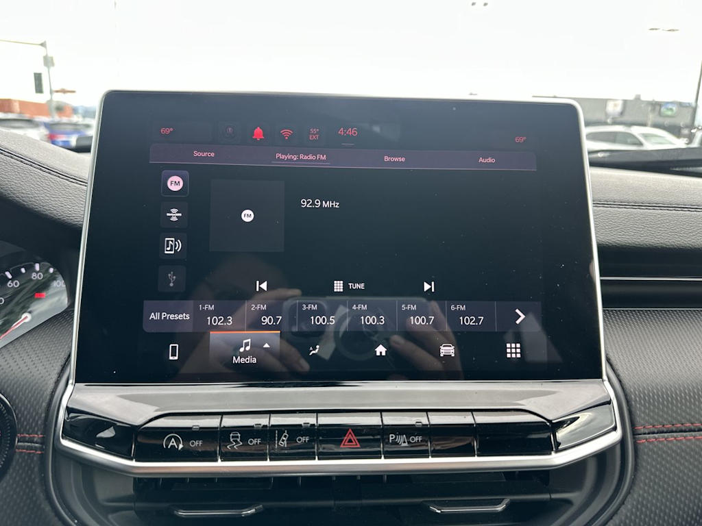 Thumbnail: 2024 Jeep Compass - 10