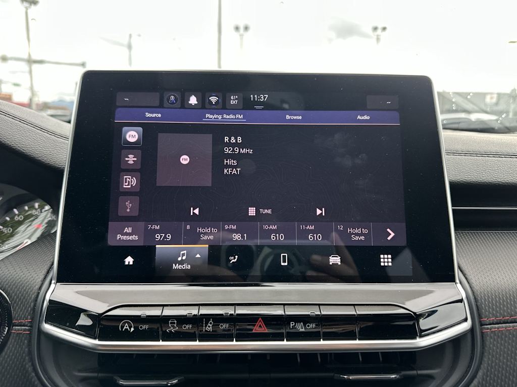 Thumbnail: 2024 Jeep Compass - 10