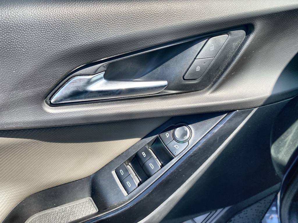 Thumbnail: 2025 Chevrolet Equinox - 21
