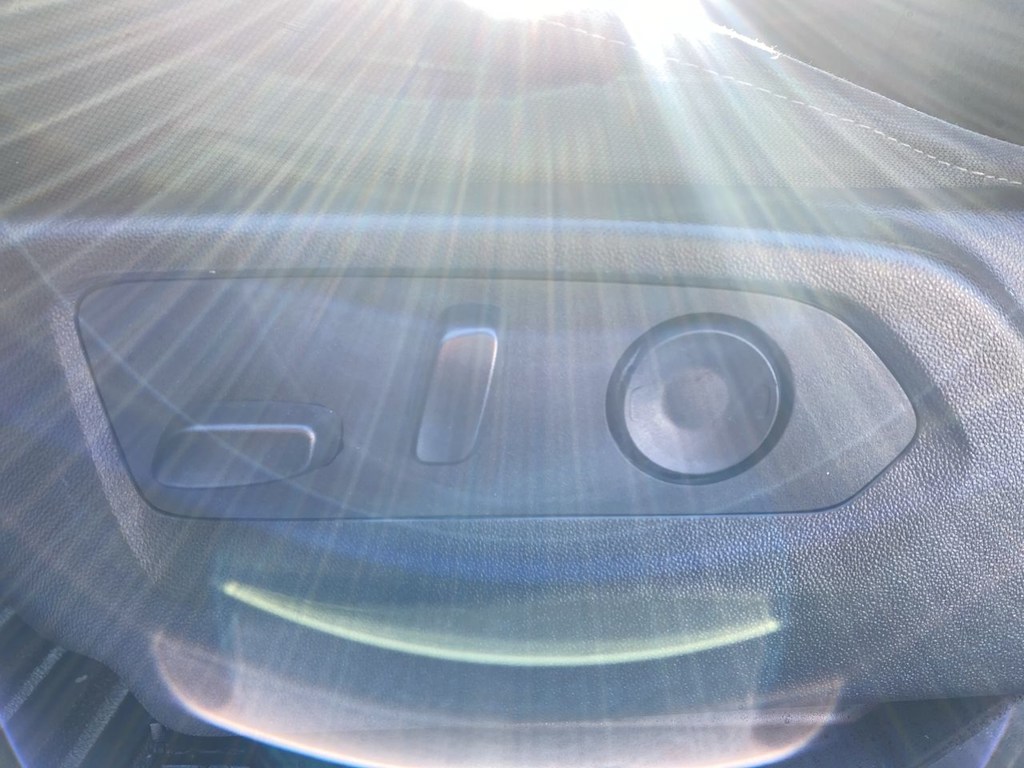 Thumbnail: 2025 GMC Sierra 1500 - 15