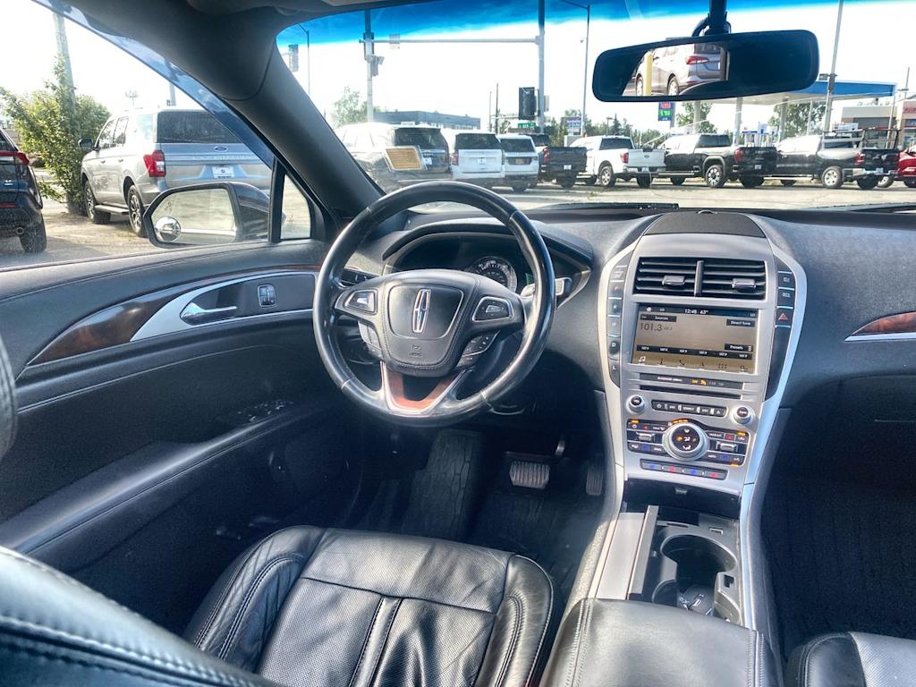 Thumbnail: 2017 Lincoln MKZ - 7