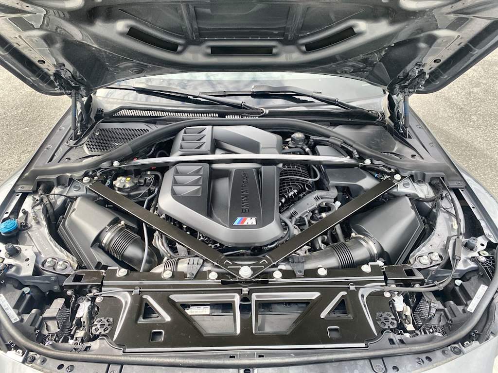 Thumbnail: 2025 BMW M2 - 6
